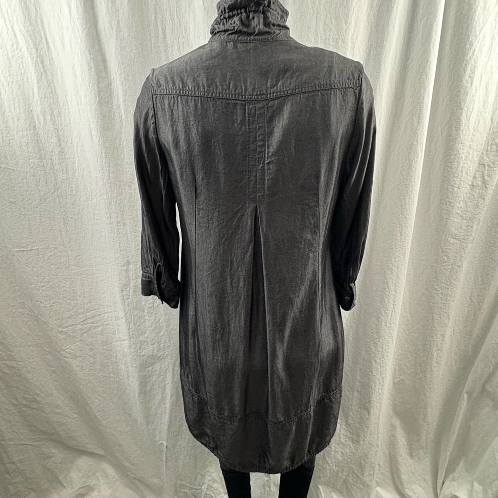Akela Key Dark Charcoal Gray 3/4 Sleeve Tunic Style Button Down Top 42 - Picture 2 of 11
